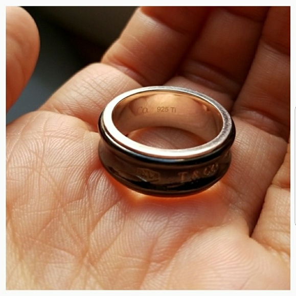 🚫SOLD🚫Tiffany Men's Silver/Titanium Ring - Picture 8 of 8